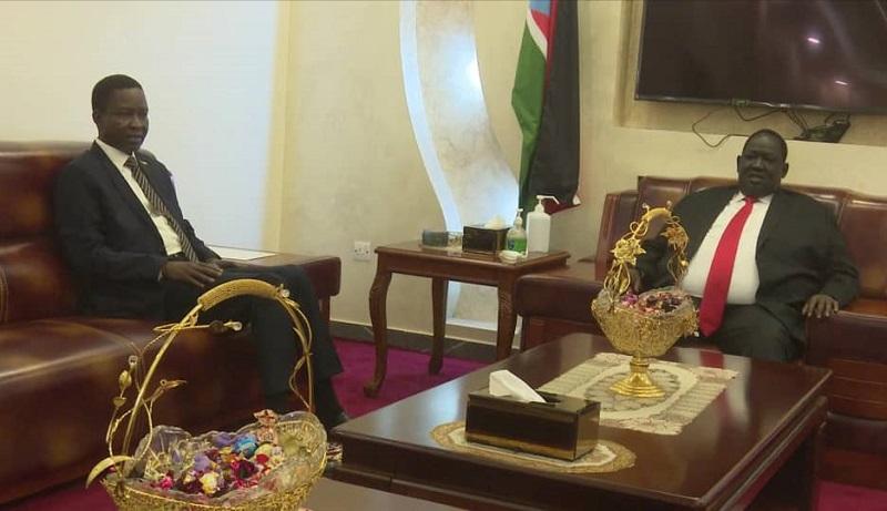 كباشي يعقد اجتماعا مع مستشار رئيس جنوب السودان